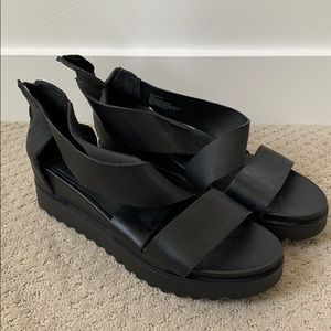 Black strappy platform sandals